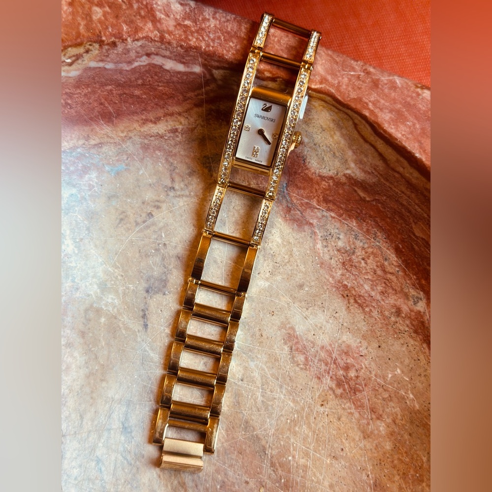 Vintage Swarovski Indira 1186072 Stainless Steel Gold Quartz Womens Watch